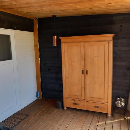 Glamping Aan De Thoolse Kust Hotel Poortvliet Bagian luar foto