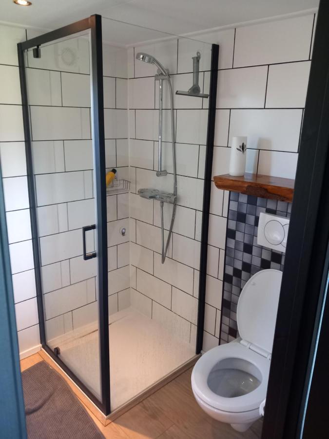 Glamping Aan De Thoolse Kust Hotel Poortvliet Bagian luar foto